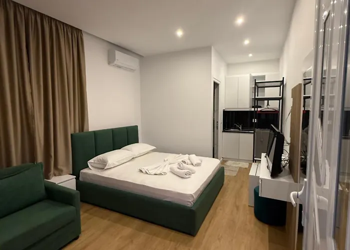 Almar Apartment