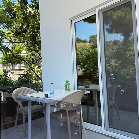 Almar * Sarandë