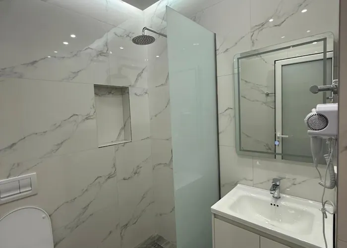 公寓 Almar Sarandë