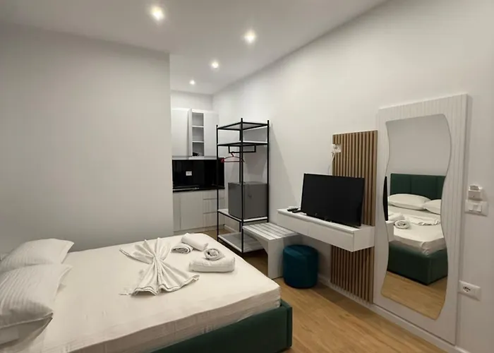 Almar 公寓 Sarandë